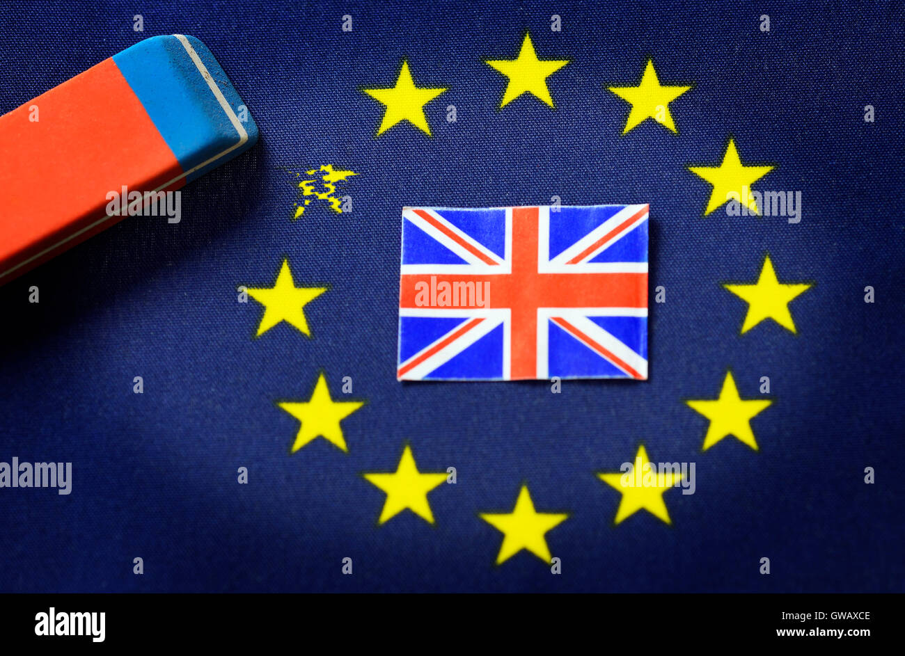 From EU flag star is erased out, symbolic photo Brexit, Aus EU-Fahne wird Stern ausradiert, Symbolfoto Brexit Stock Photo