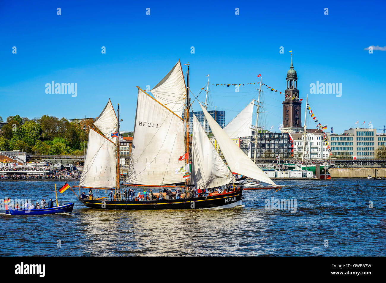Finish parade for the harbour birthday with the ocean-going cutter Landrath sexton in Hamburg, Germany, Europe, Einlaufparade zu Stock Photo