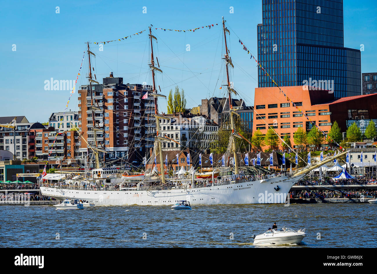 The Polish sail school ship Mlodziezy for the harbour birthday in the Hamburg harbour, Germany, Europe, Das polnische Segelschul Stock Photo