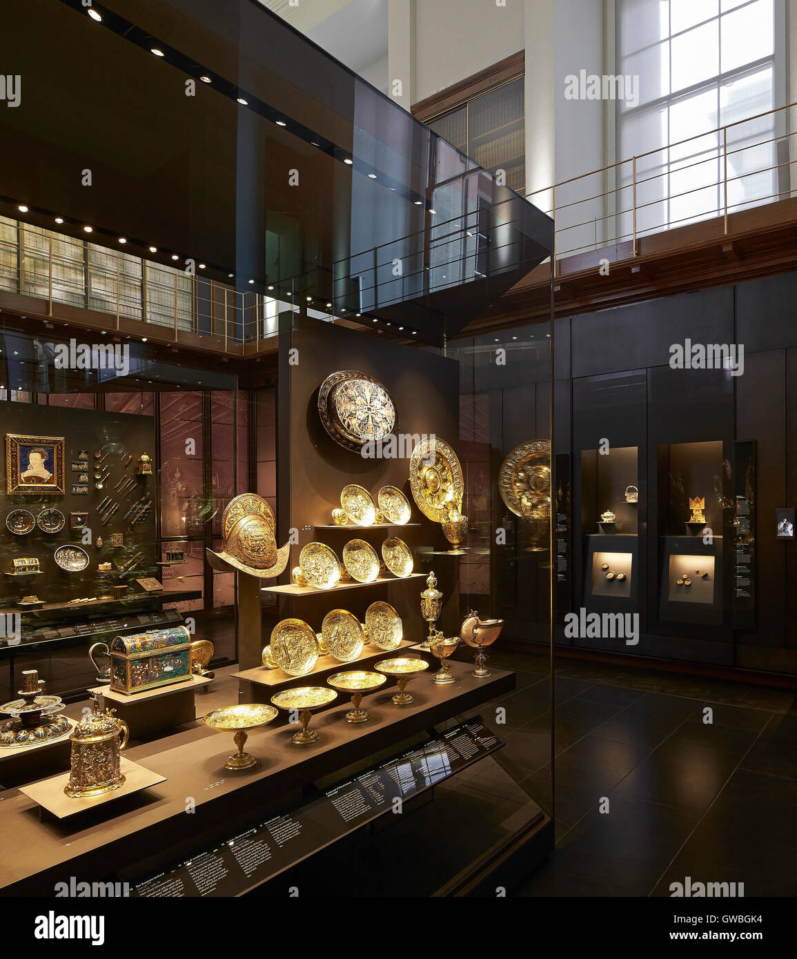 Plates, tazzas and casket in freestanding showcase. Waddesdon Bequest Gallery at the British Museum, London, United Kingdom. Architect: Stanton Williams, 2015. Stock Photo