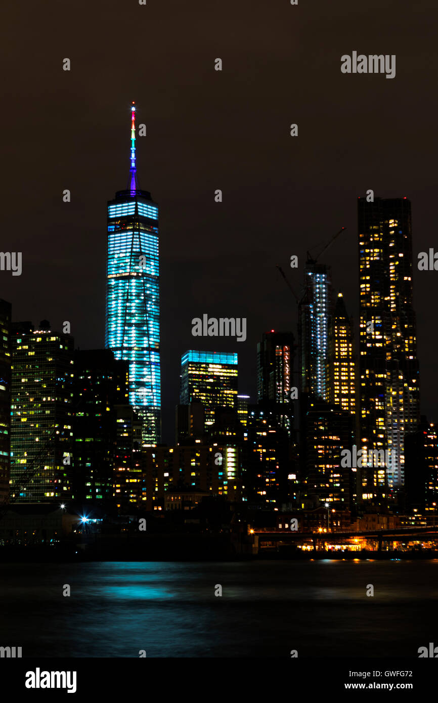 Bright lights of New York City at night Stock Photo - Alamy