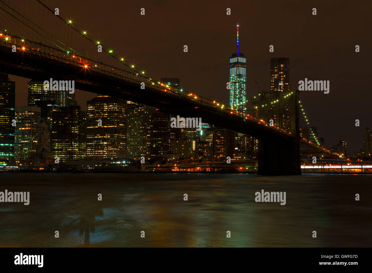 Bright lights of New York City at night Stock Photo - Alamy