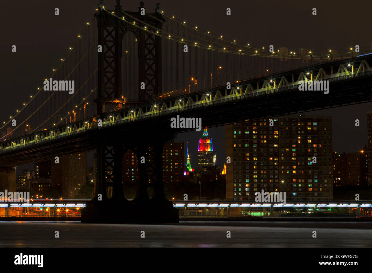 Bright lights of New York City at night Stock Photo - Alamy
