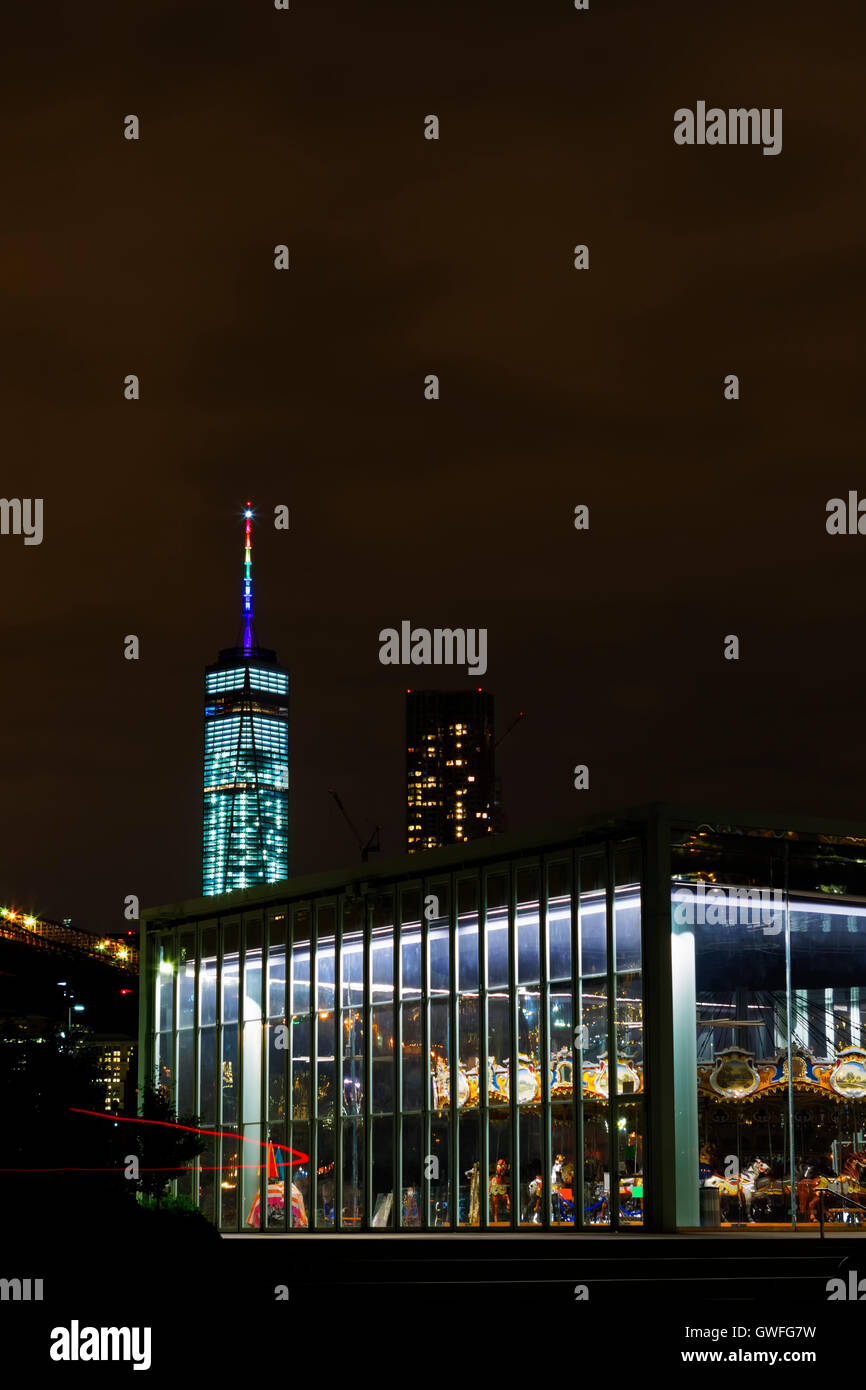 Bright lights of New York City at night Stock Photo - Alamy