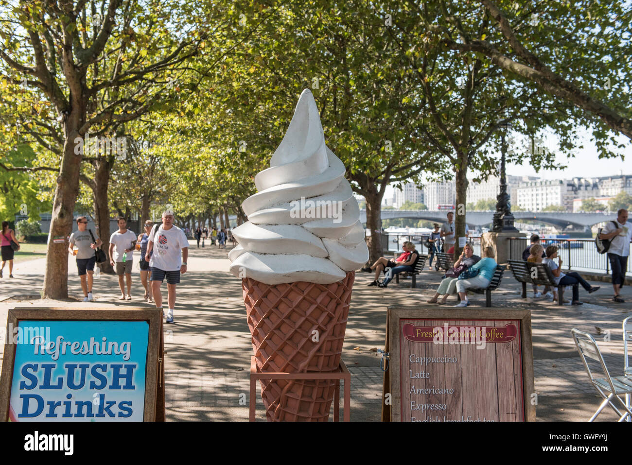 Giant Ice Cream Cone High Resolution Stock Photography and Images Alamy
