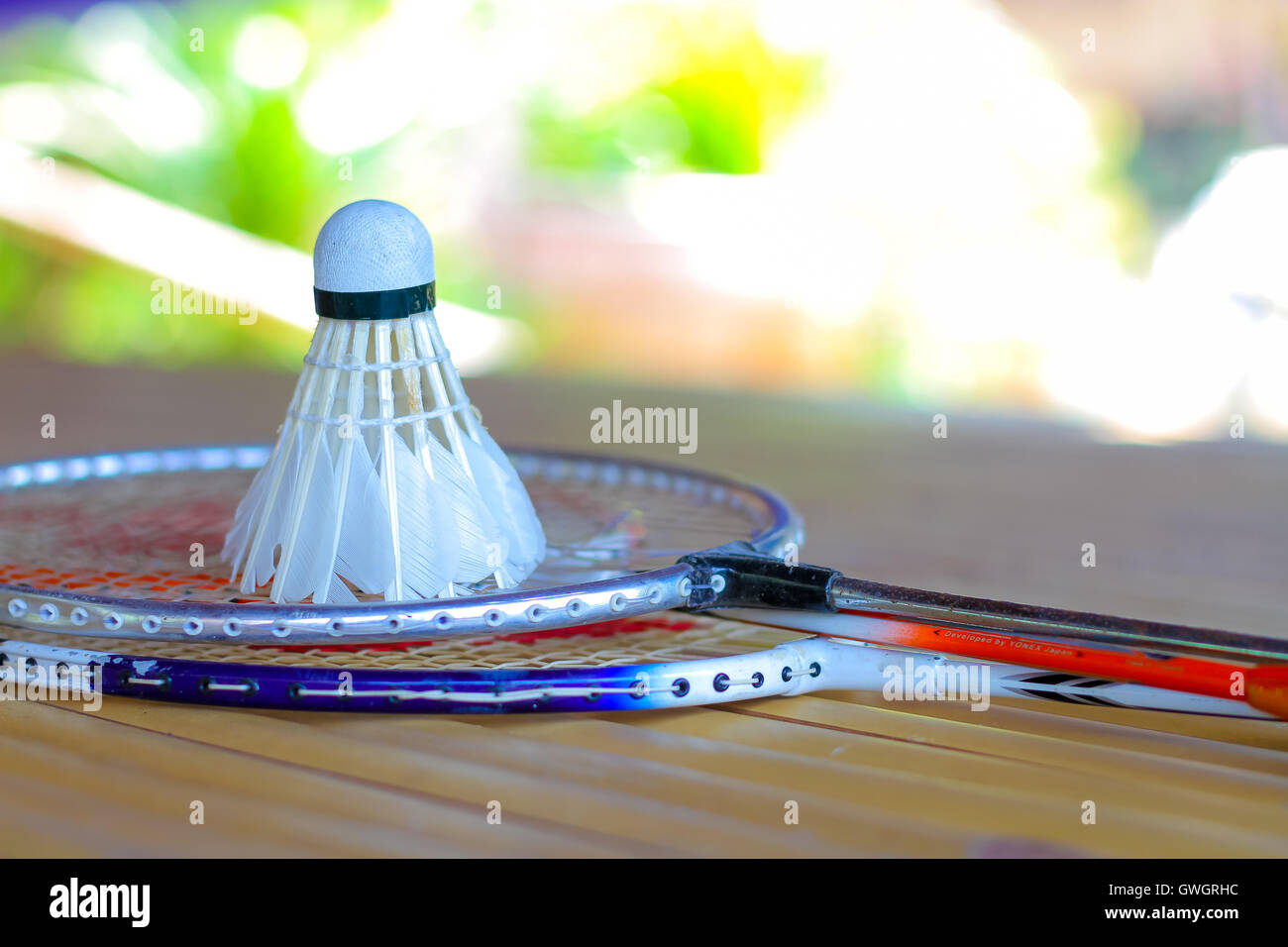 shuttlecock and badminton racket Stock Photo Alamy