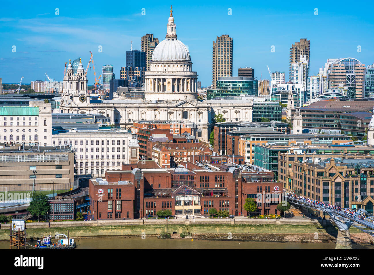 Lloyds bank st pauls hi-res stock photography and images - Alamy