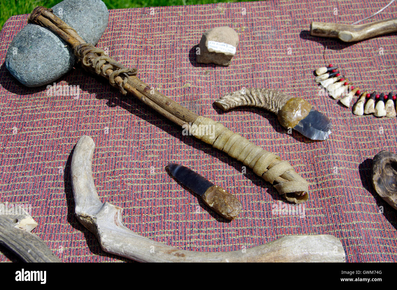 Visitor day at Bryn Celli Ddu neolithic burial chamber, Stock Photo