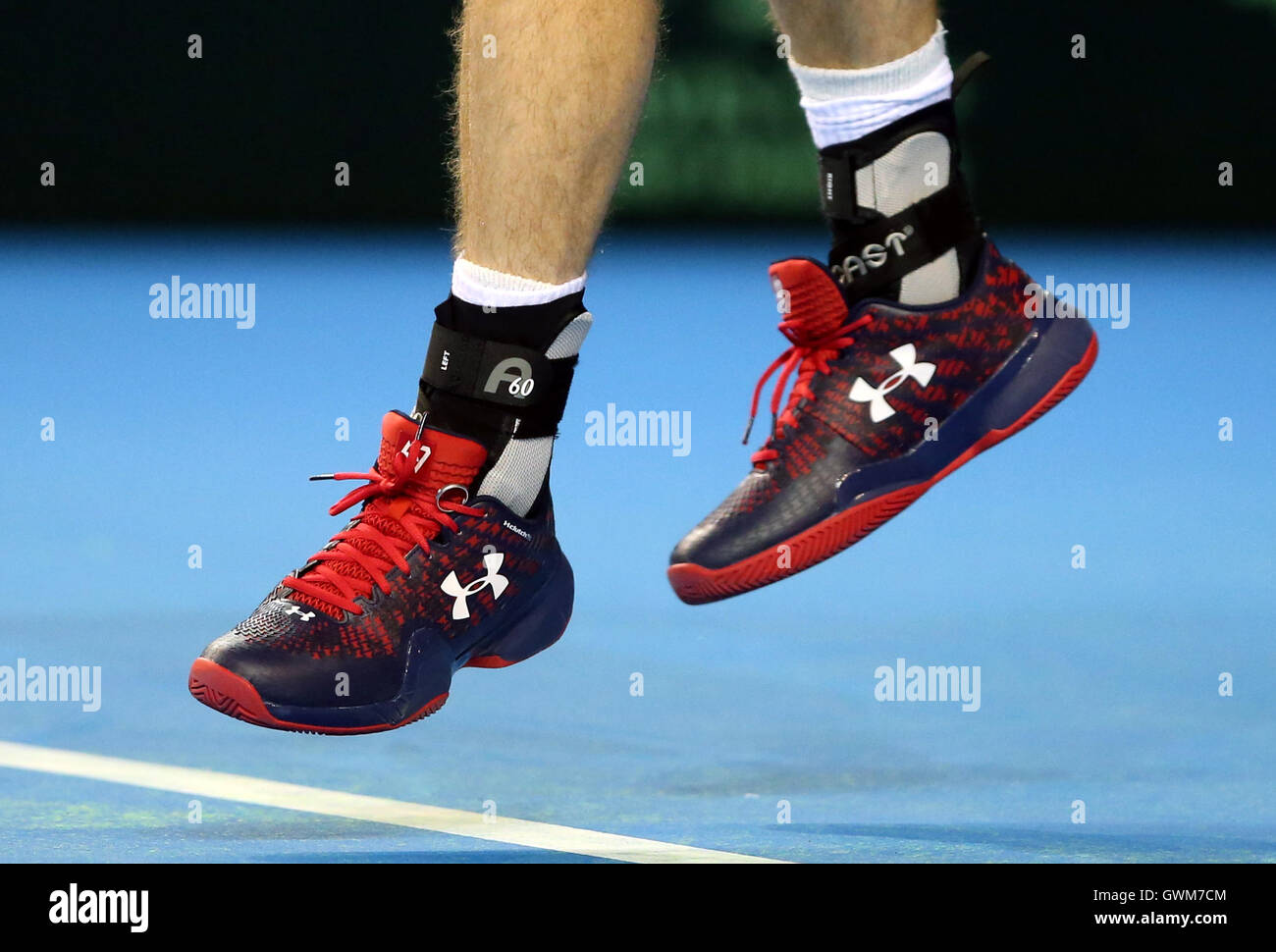Under armour trainers hi-res stock photography and images -