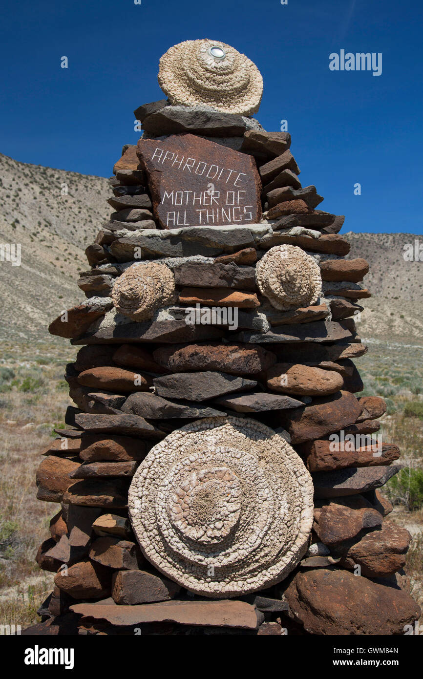 Aphrodite Mother of All Things sculpture, Guru Road, Gerlach, Nevada Stock Photo