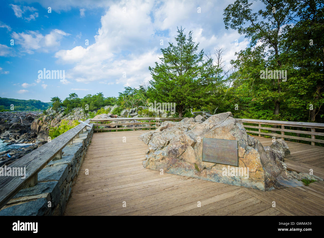 Overlook of Great Falls at Olmsted Island at Chesapeake & Ohio Canal National Historical Park, Maryland. Stock Photo