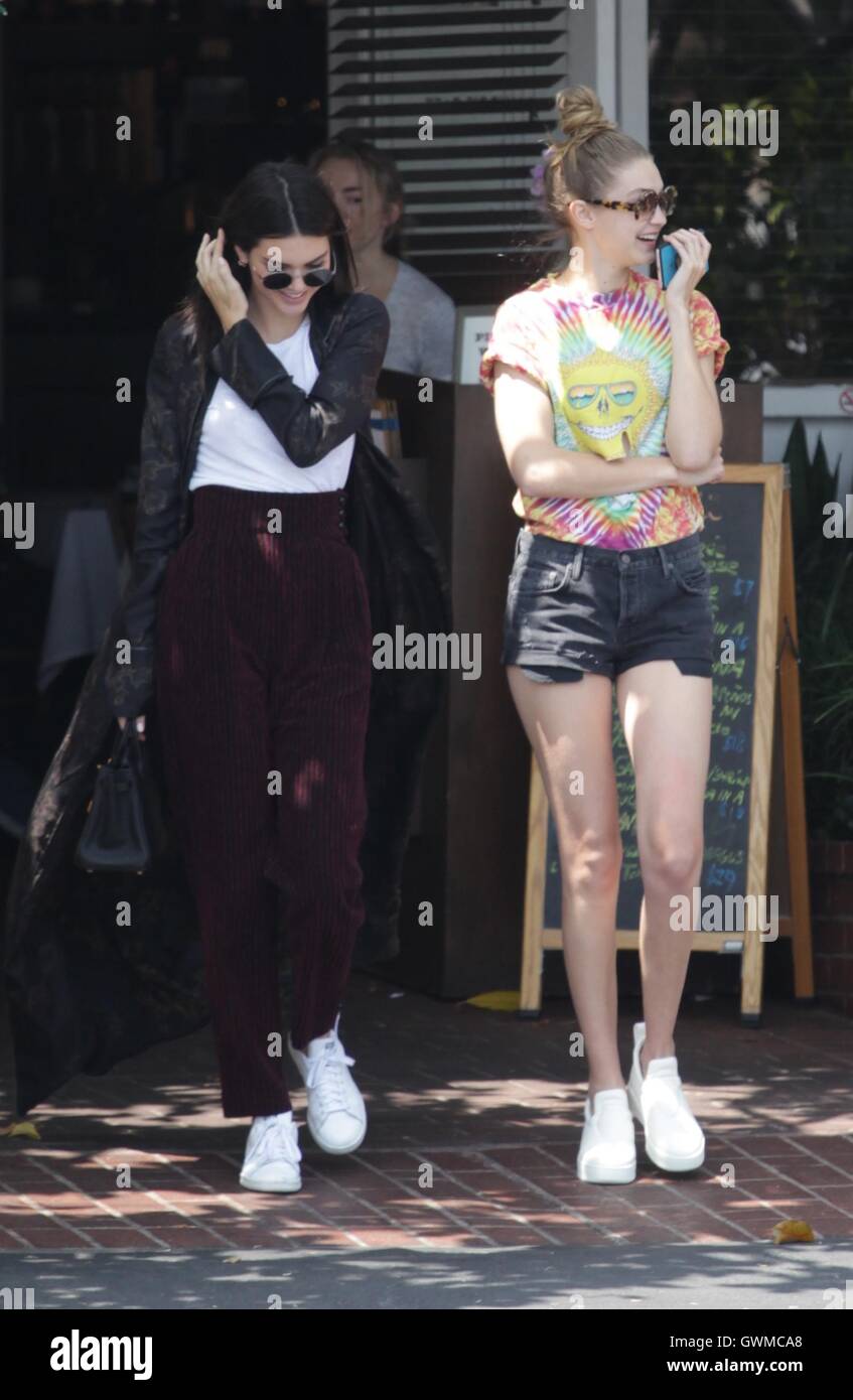 Kendall Jenner And Her Best Friend Gigi Hadid Have Lunch At