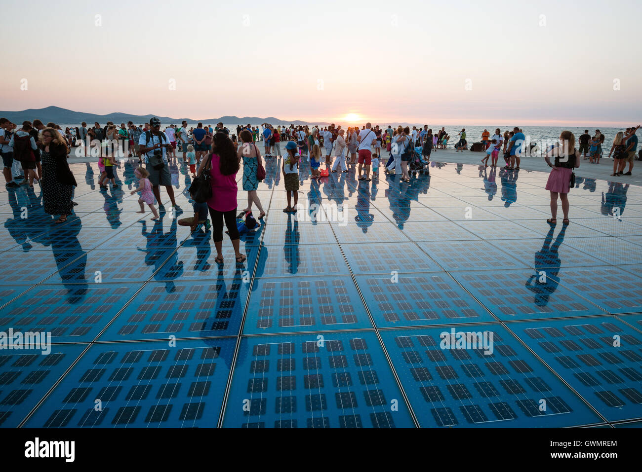 The Greeting To The Sun Hi res Stock Photography And Images Alamy the-greeting-to-the-sun-hi-res-stock-photography-and-images-alamy