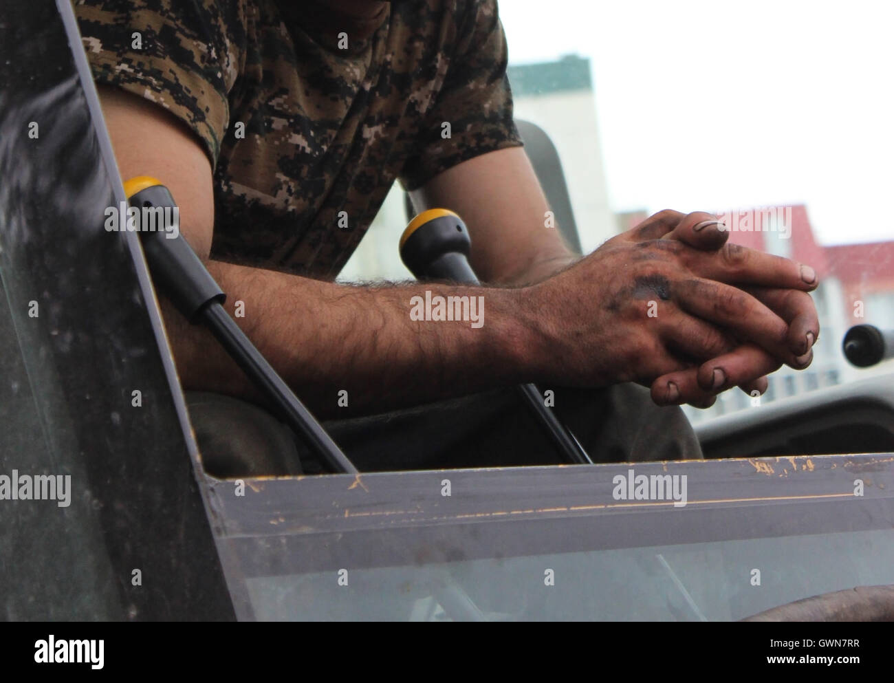 Excavating By Hand Stock Photos & Excavating By Hand Stock Images Alamy