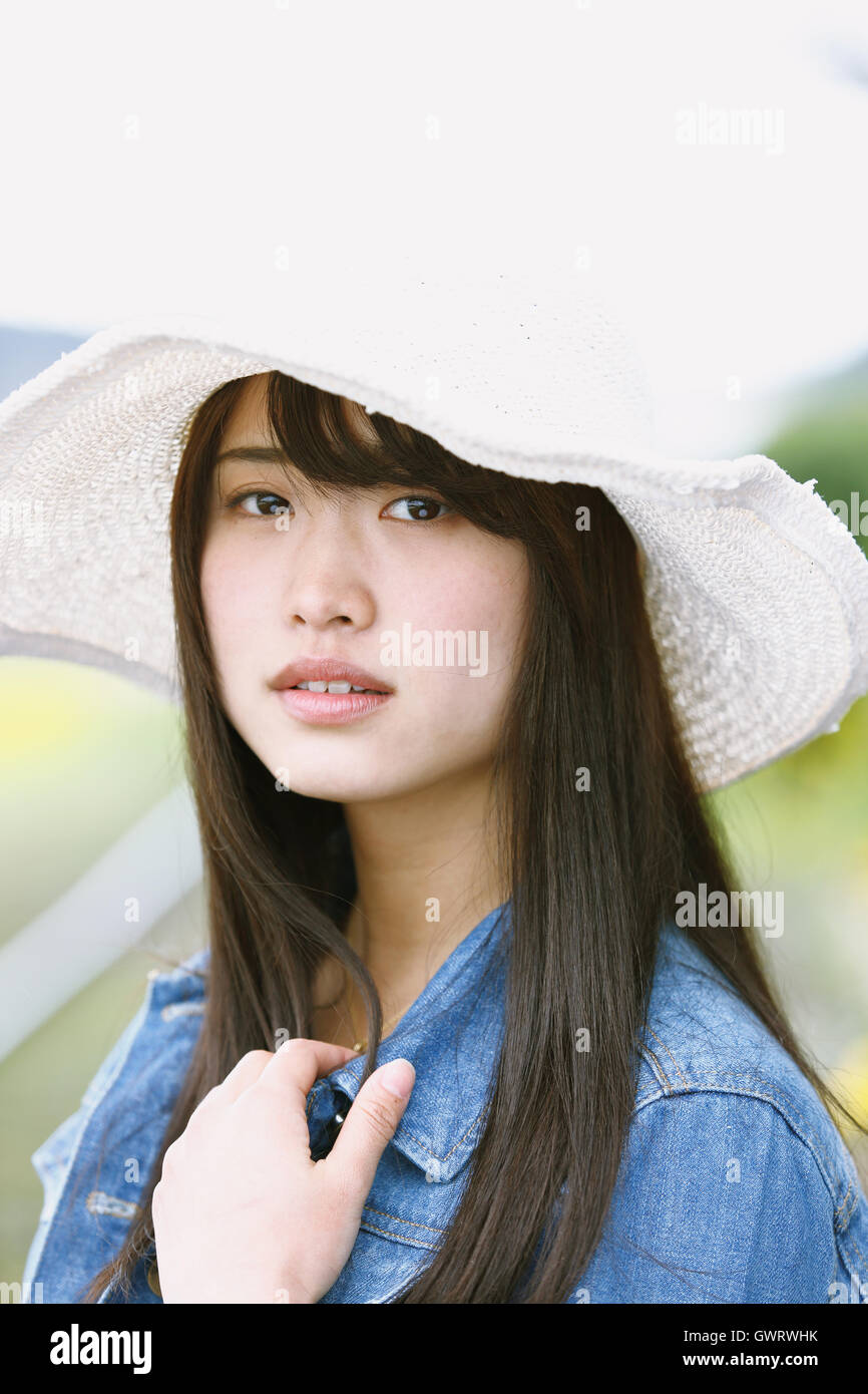 Young Japanese Pics