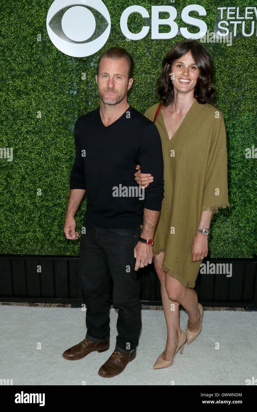 Kacy byxbee and scott caan hi res stock photography and images Alamy