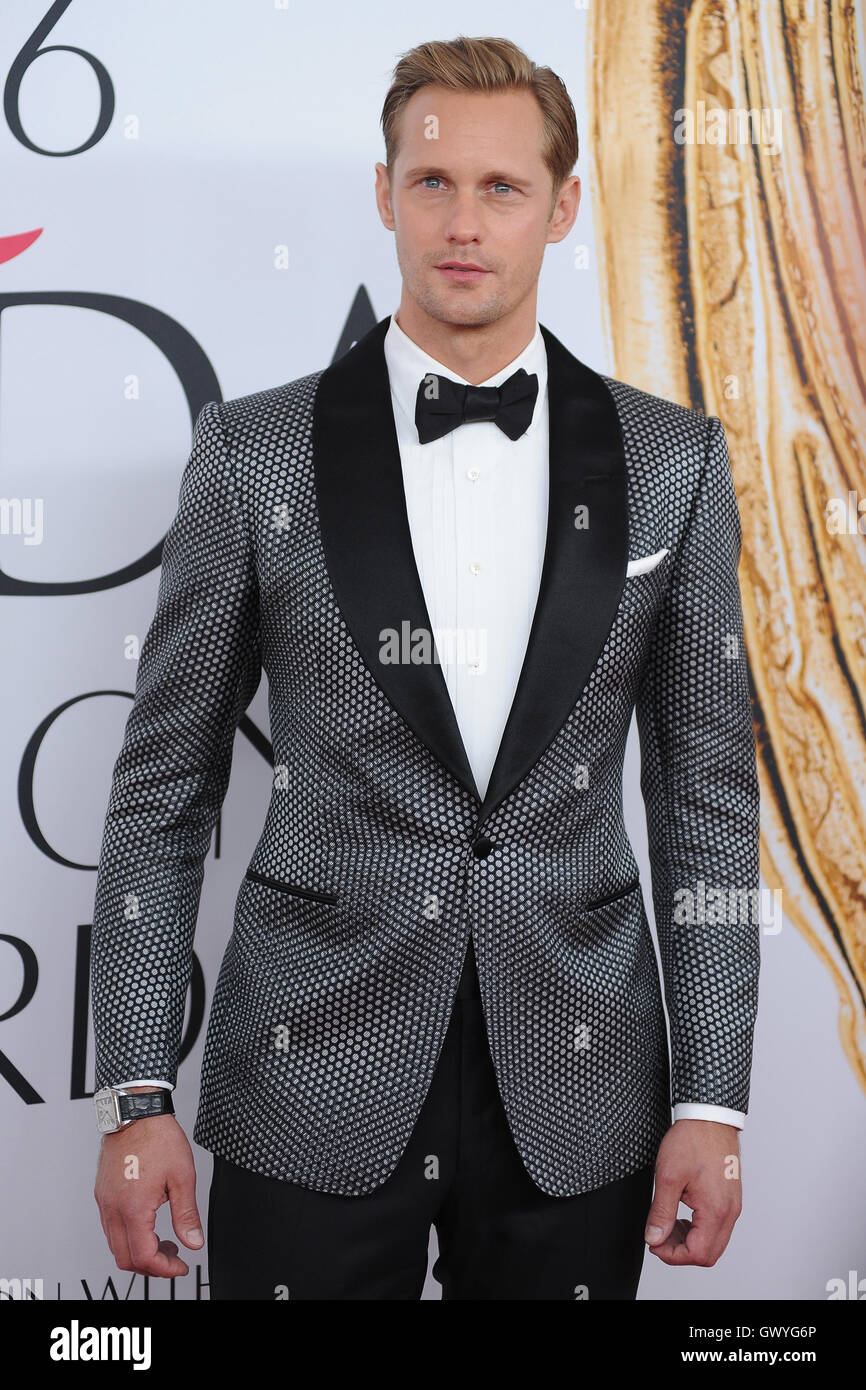 2016FDA Fashion Awards Red Carpet Arrivals Featuring Alexander