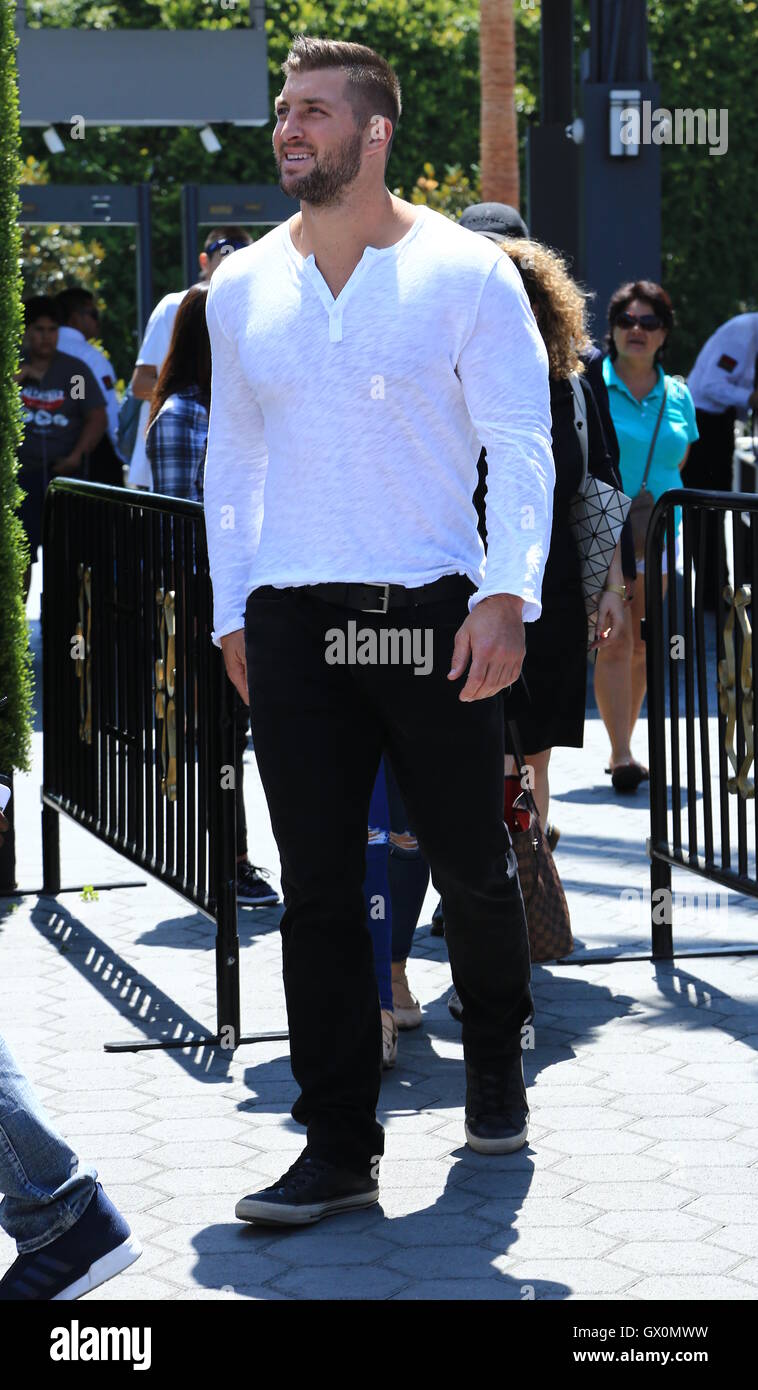 Tim Tebow arrives on the set of 'Extra' at Universal Studios  Featuring: Tim Tebow Where: Universal City, California, United States When: 07 Jun 2016 Stock Photo