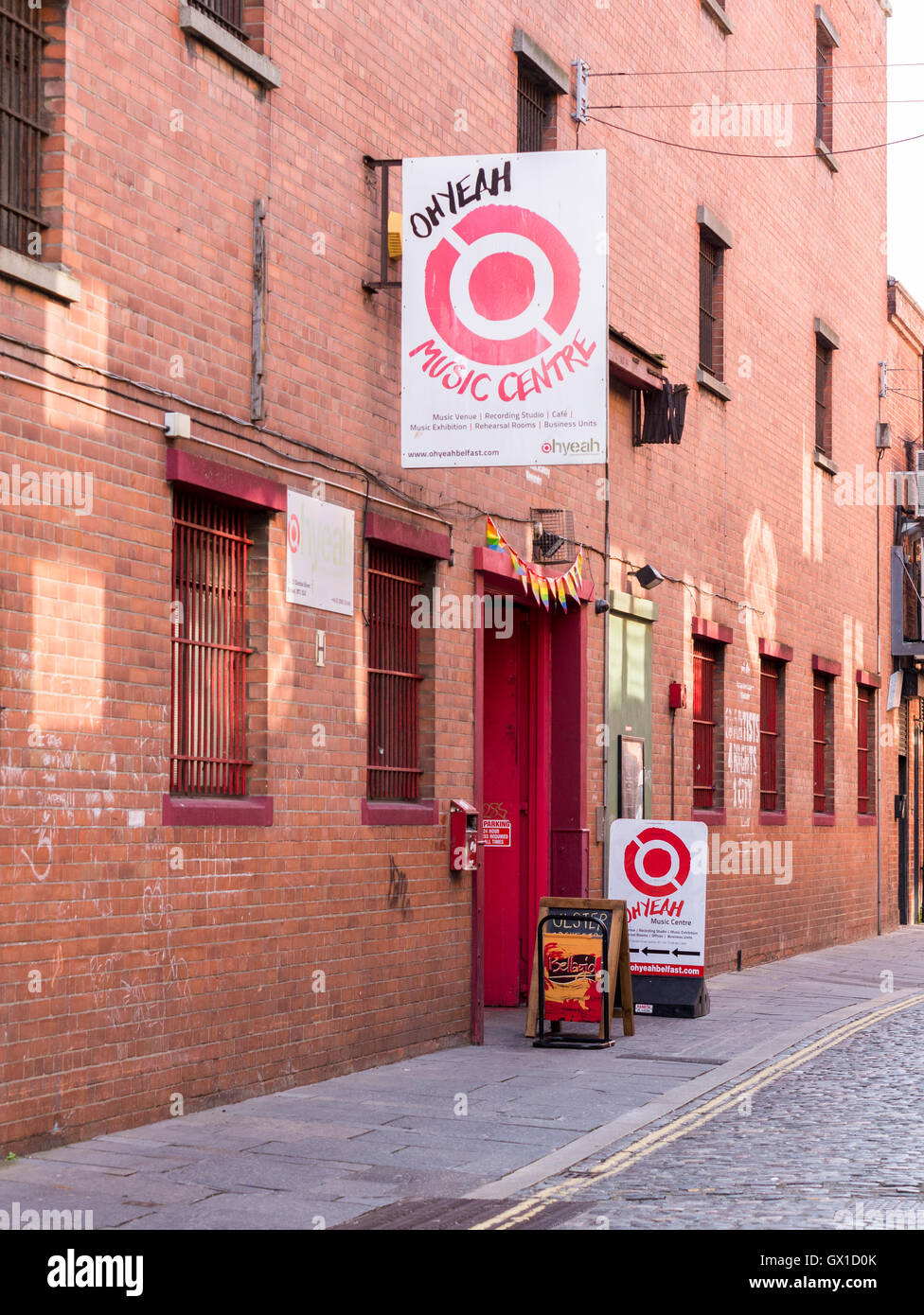 Oh Yeah Music Centre, Gordon Street, Belfast Stock Photo Alamy