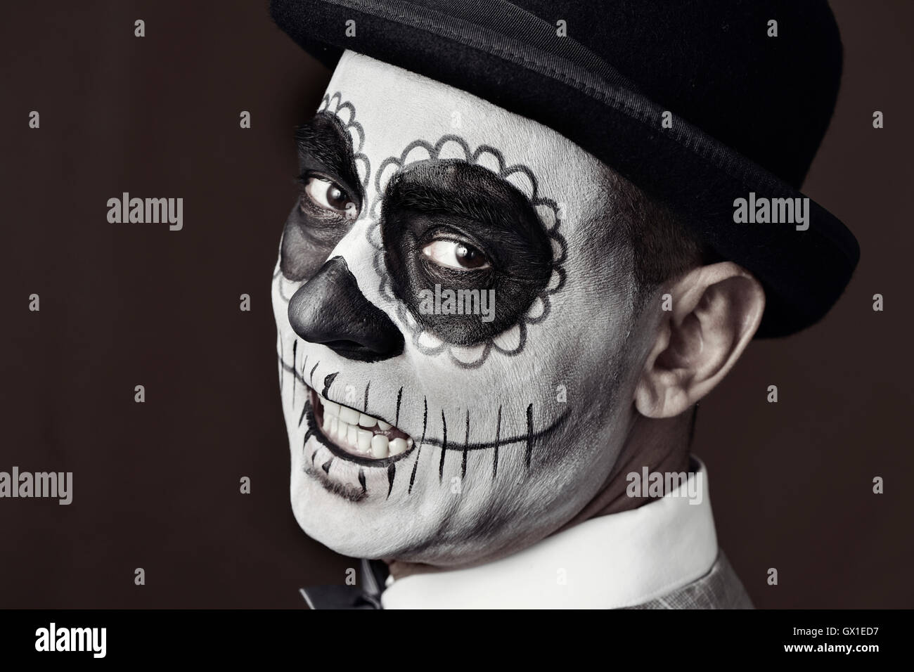 Calaveras makeup hi-res stock photography and images - Alamy