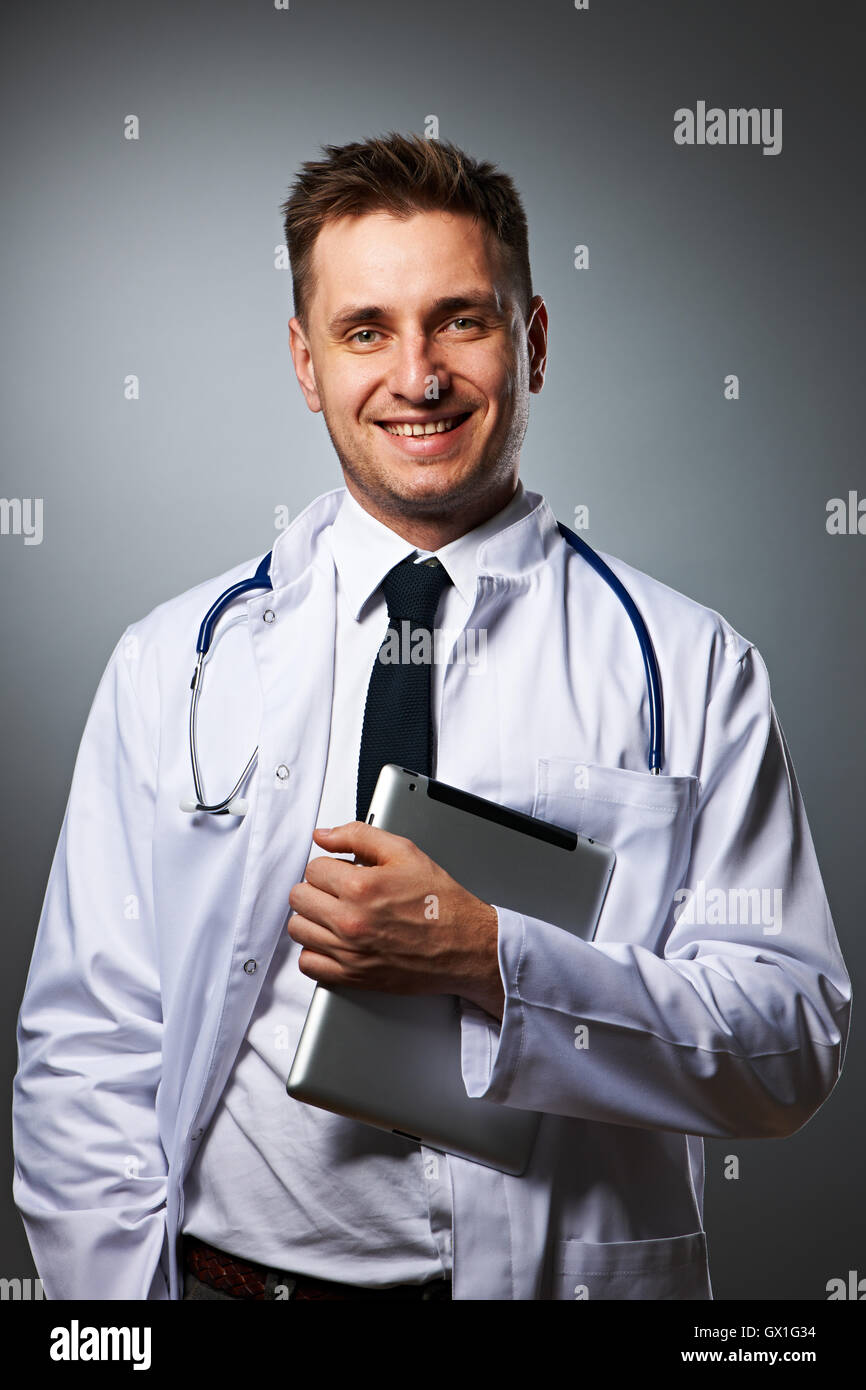 Doctor man medical stethoscope hi-res stock photography and images - Alamy