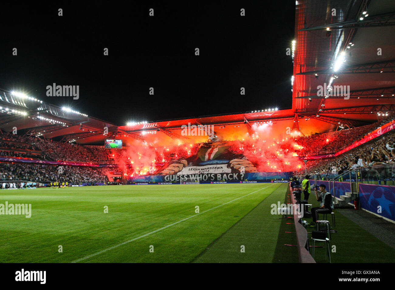Mediator Optimisme Egnet Dortmund Stadium High Resolution Stock Photography and Images - Alamy