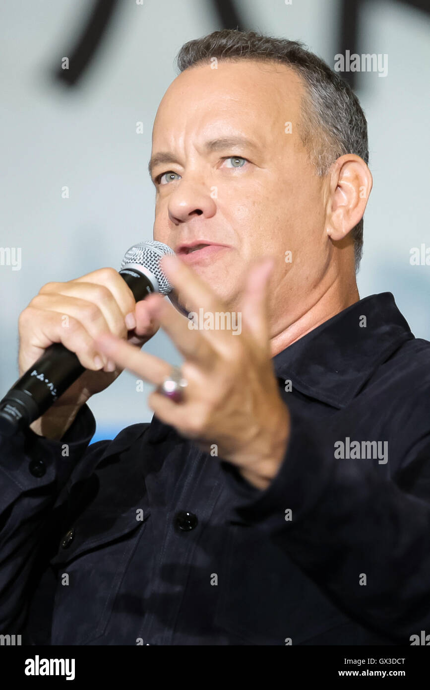 Tokyo, Japan. 15th September, 2016.  American actor and filmmaker Tom Hanks speaks during the Japan Premiere for the film Sully, in Ginza's department store Yurakucho Marion, on September 15, 2016, Tokyo, Japan. The film hits Japanese theaters on September 24. Credit:  Rodrigo Reyes Marin/AFLO/Alamy Live News Stock Photo