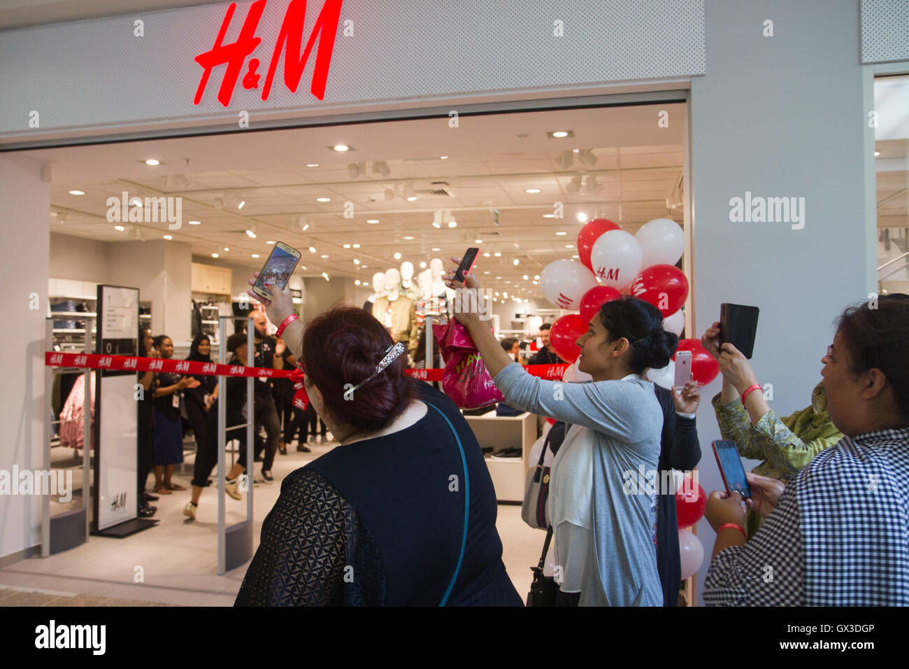 aeon mall h&m
