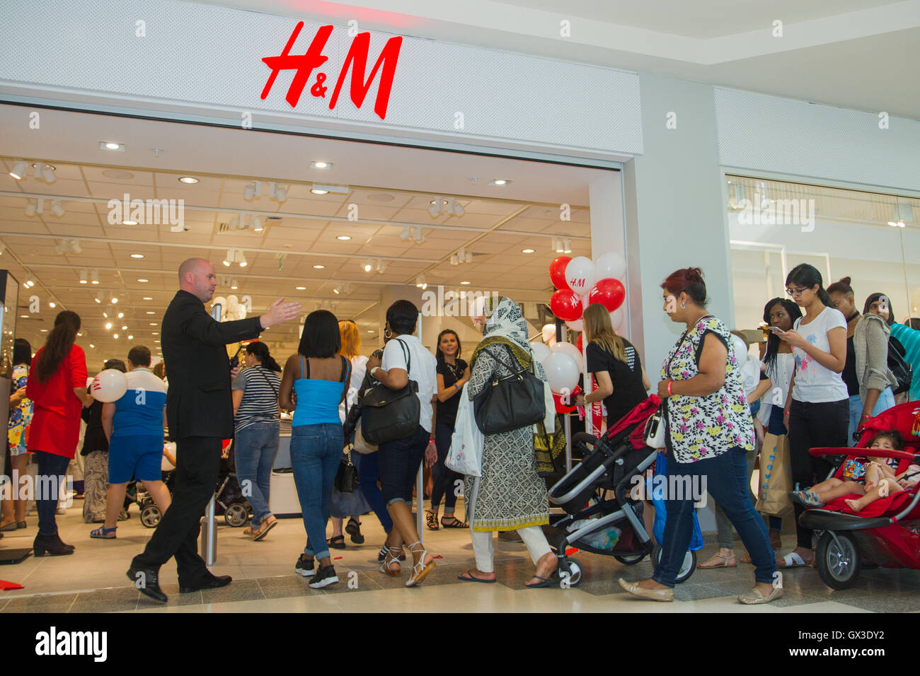H&m top lucky chinatown