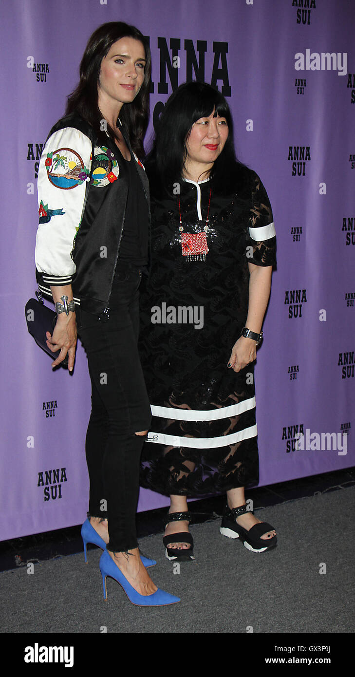 NEW YORK, NY-September 14: Michele Hicks, Anna Sui backstage for Anna