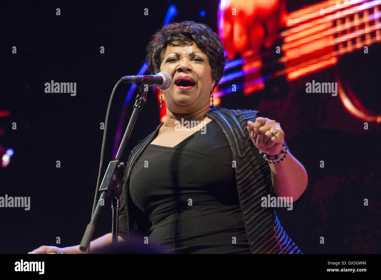 Chicago, IL, USA. 14th Sep, 2016. The Fifth Star Awards honors people who have contributed to the arts and culture of Chicago and beyond. This year's presentation took place at the Pritzker Pavillion in Millennium Park in downtown Chicago.The honorees were Second City, legendary sketch and comedy center; Jackie Taylor, actress, educator and founder of the Black Ensemble Theater; Victor Skrebneski, celebrated photographer; Carlos Tortolero, educator and founder of the Museum of Mexican Art and Buddy Guy, legendary Blues musician. The Rising Star Award was presented to Jocelyn Camille L Stock Photo