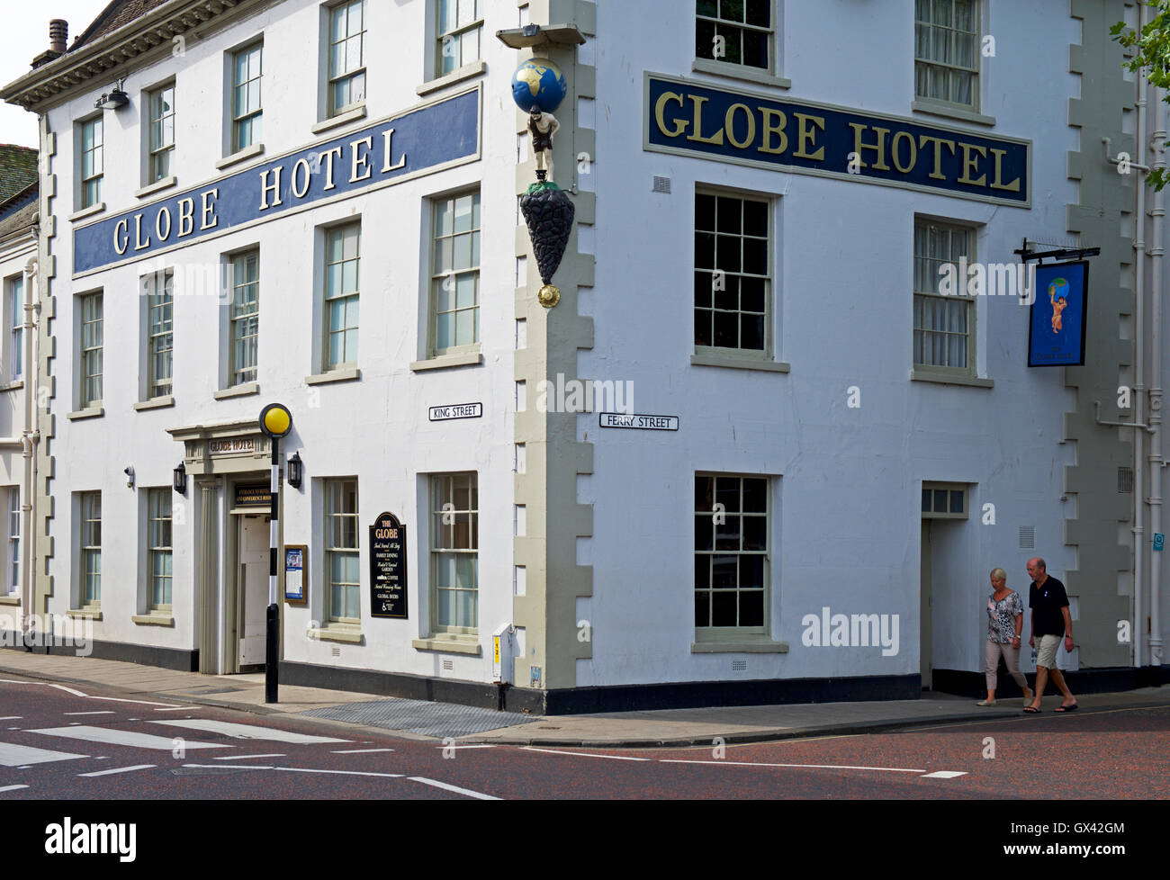 The Wetherspoons Globe Hotel, Kings Lynn, Norfolk, England UK Stock