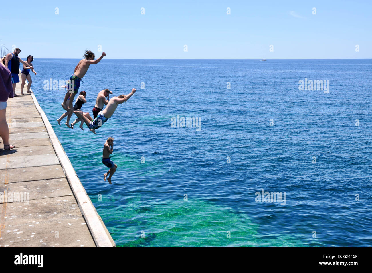 Busseltonwaaustralia January 152016tourists Jumping Off - 