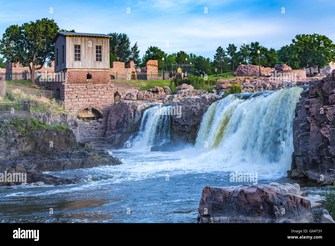 The falls of the Big Sioux River in Falls Park, Sioux City, South Dakota, USA. Stock Photo