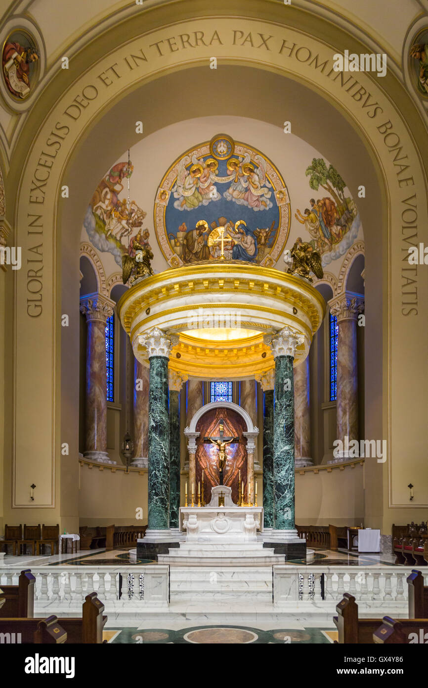 The Cathedral of St. Joseph Roman Catholic church interior in Sioux Falls, South Dakota, USA. Stock Photo
