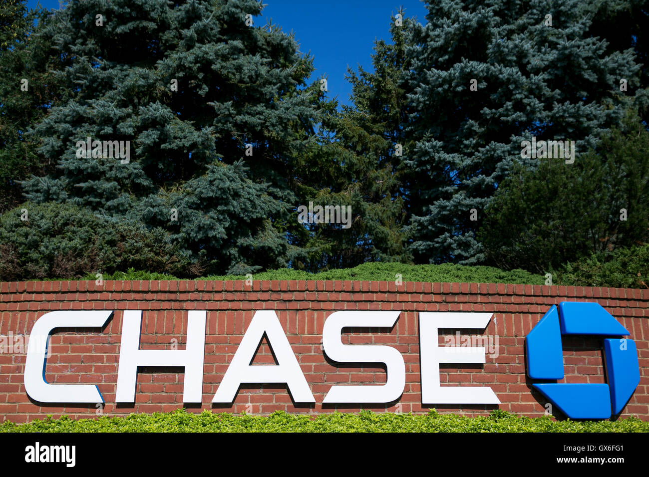 A logo sign outside of a facility occupied by Chase Bank in Columbus, Ohio on July 23, 2016. Stock Photo