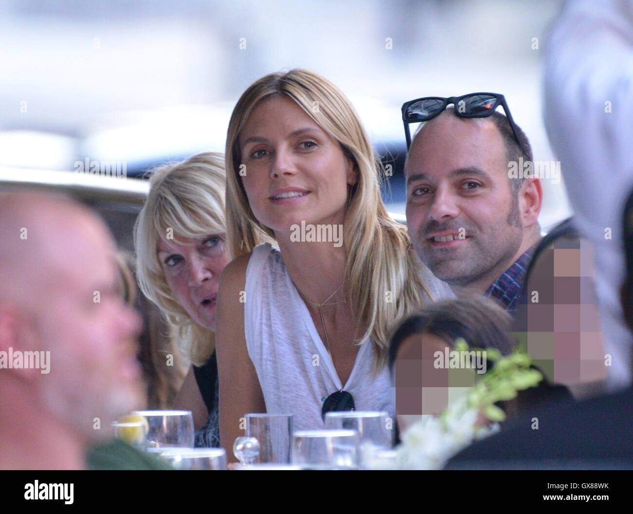 Heidi Klum Goes To Dinner At Mr Chow Restaurant With Her Children New York City Featuring Heidi Klum Where Manhattan New York United States When 29 Jun 16 Stock Photo Alamy
