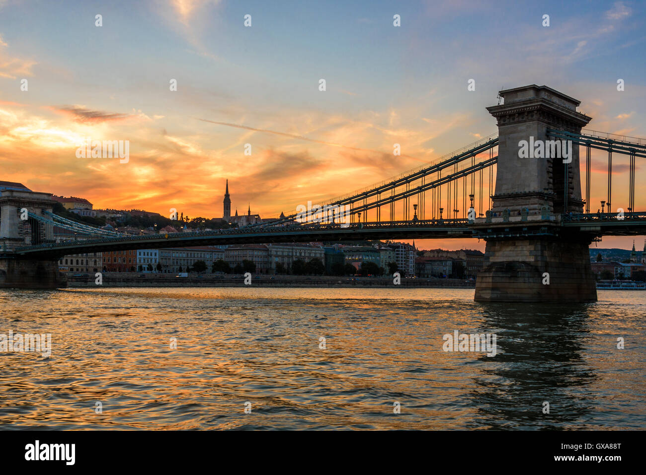 Széchenyi lánchíd Budapest, Chain Bridge River Danube. Stock Photo