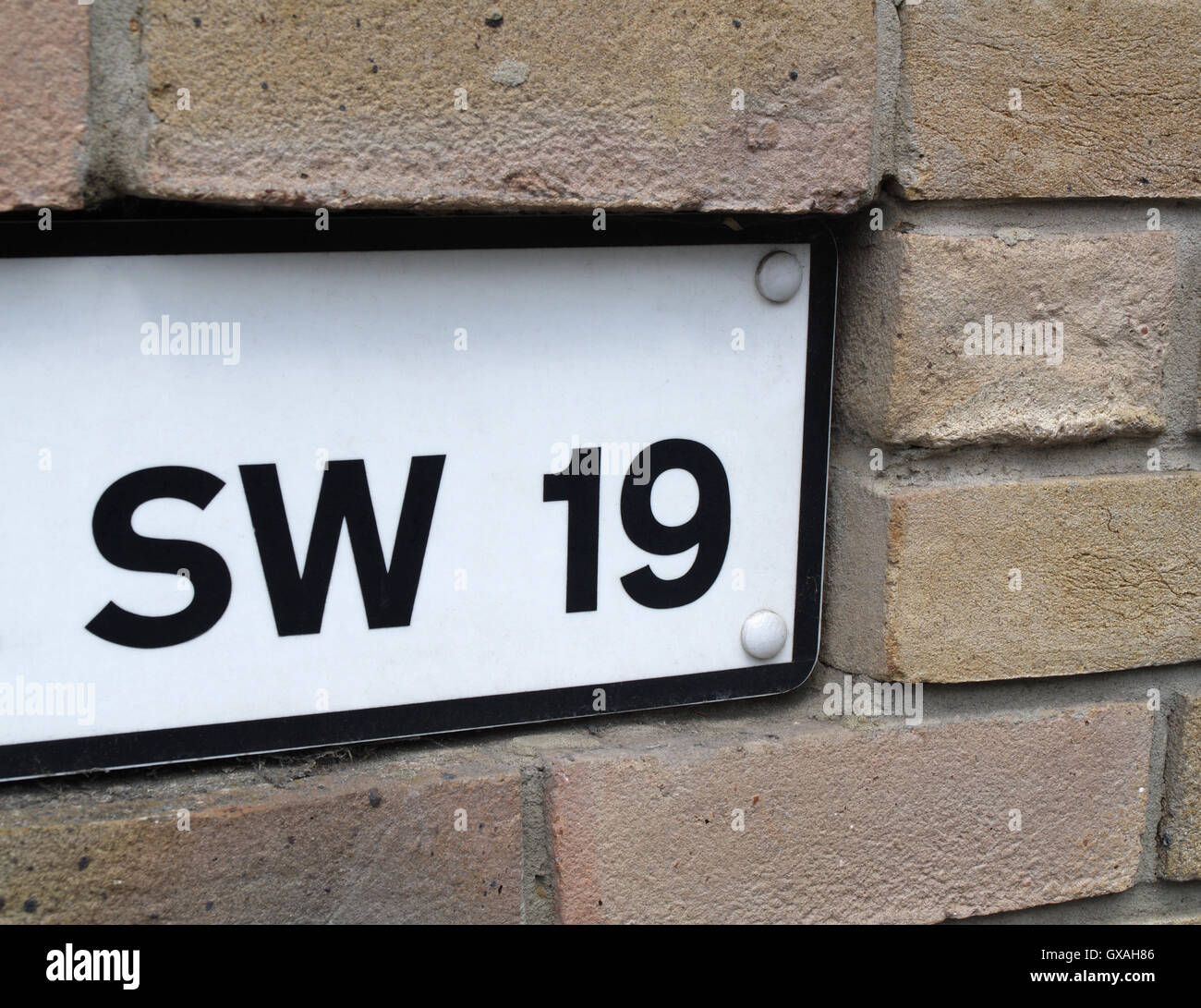 Singles only sign hi-res stock photography and images - Alamy