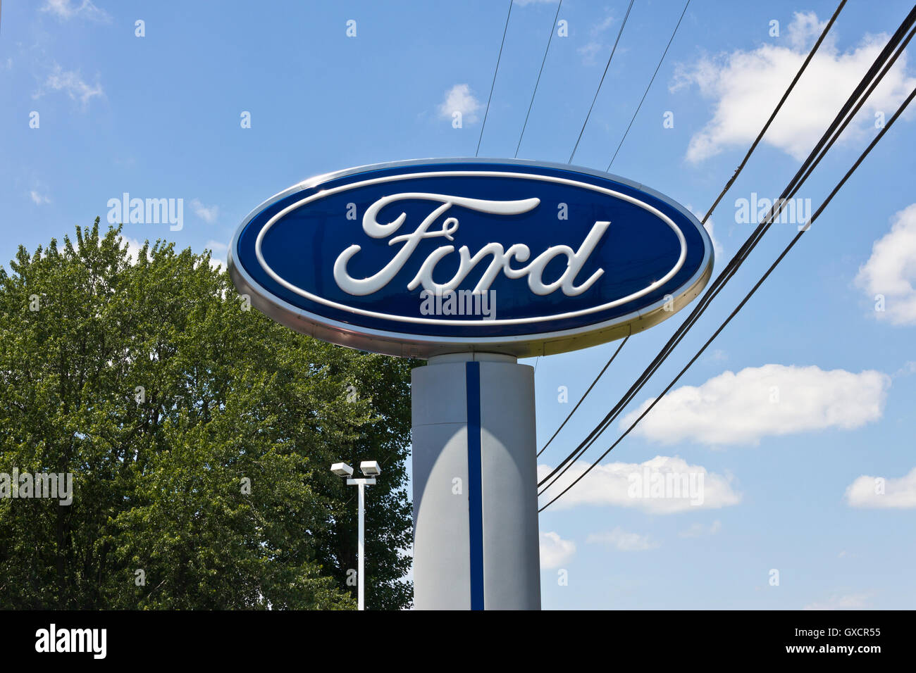 Indianapolis - Circa June 2016: A Local Ford Car and Truck Dealership. Ford is an American Automaker Headquartered in Michigan I Stock Photo