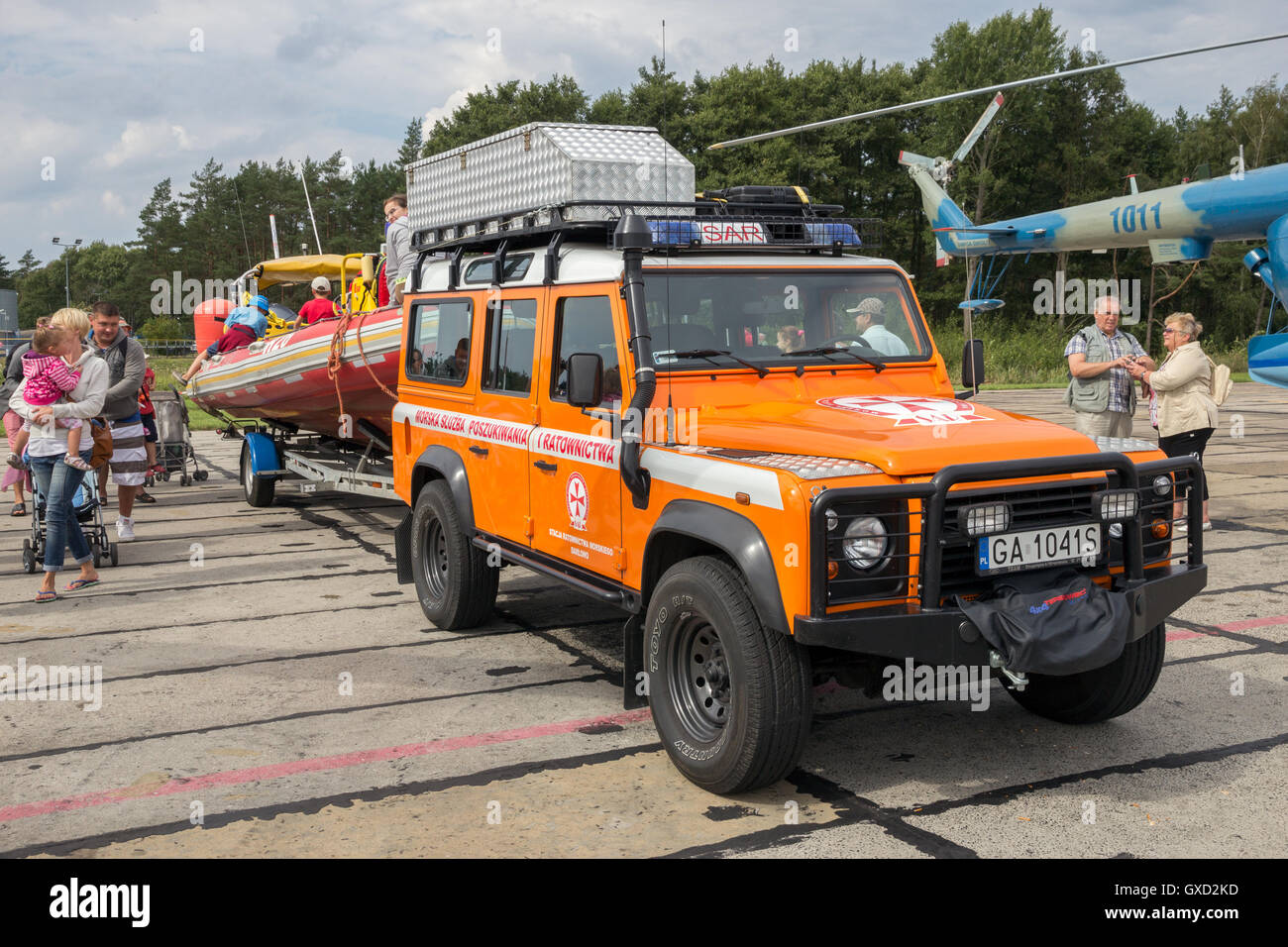 Polish Sea Rescue Range Rover with speedboat trailer Stock Photo