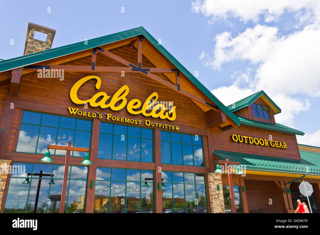 Indianapolis - Circa July 2016: Cabela's Retail Store Location. Cabela's Markets Outdoor Recreation Equipment II Stock Photo