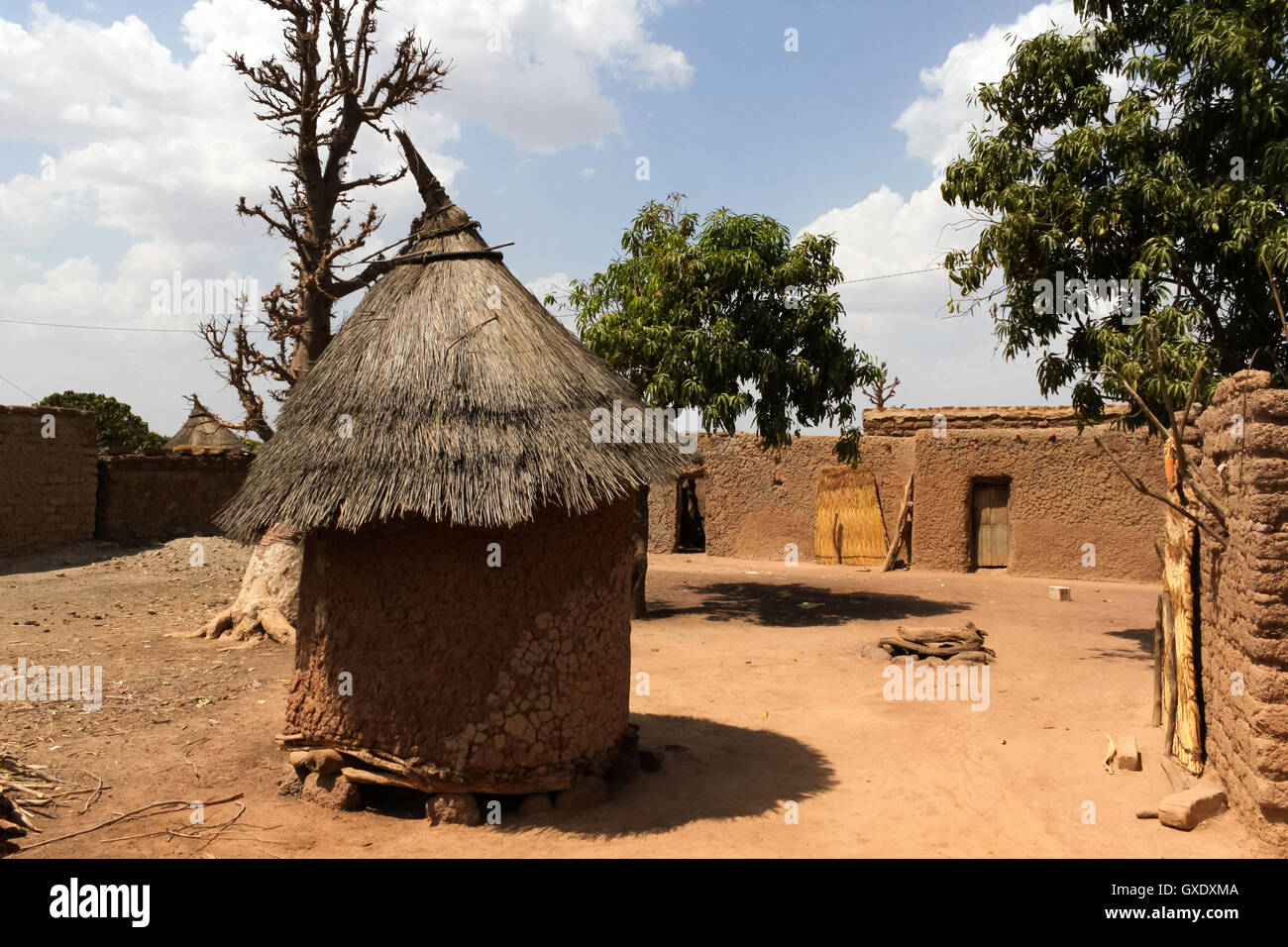 Dogon Village in Mali, West Africa Stock Photo - Alamy