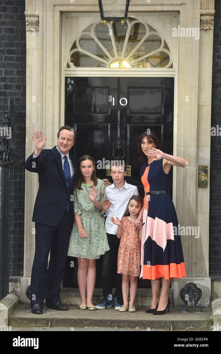 David Cameron resigns as Theresa May is appointed new Prime Minister at 10 Downing Street.  Featuring: Prime Minister David Cameron, Samantha Cameron, Arthur Elwen Cameron, Florence Rose Endellion Cameron, Nancy Gwen Cameron Where: London, United Kingdom Stock Photo