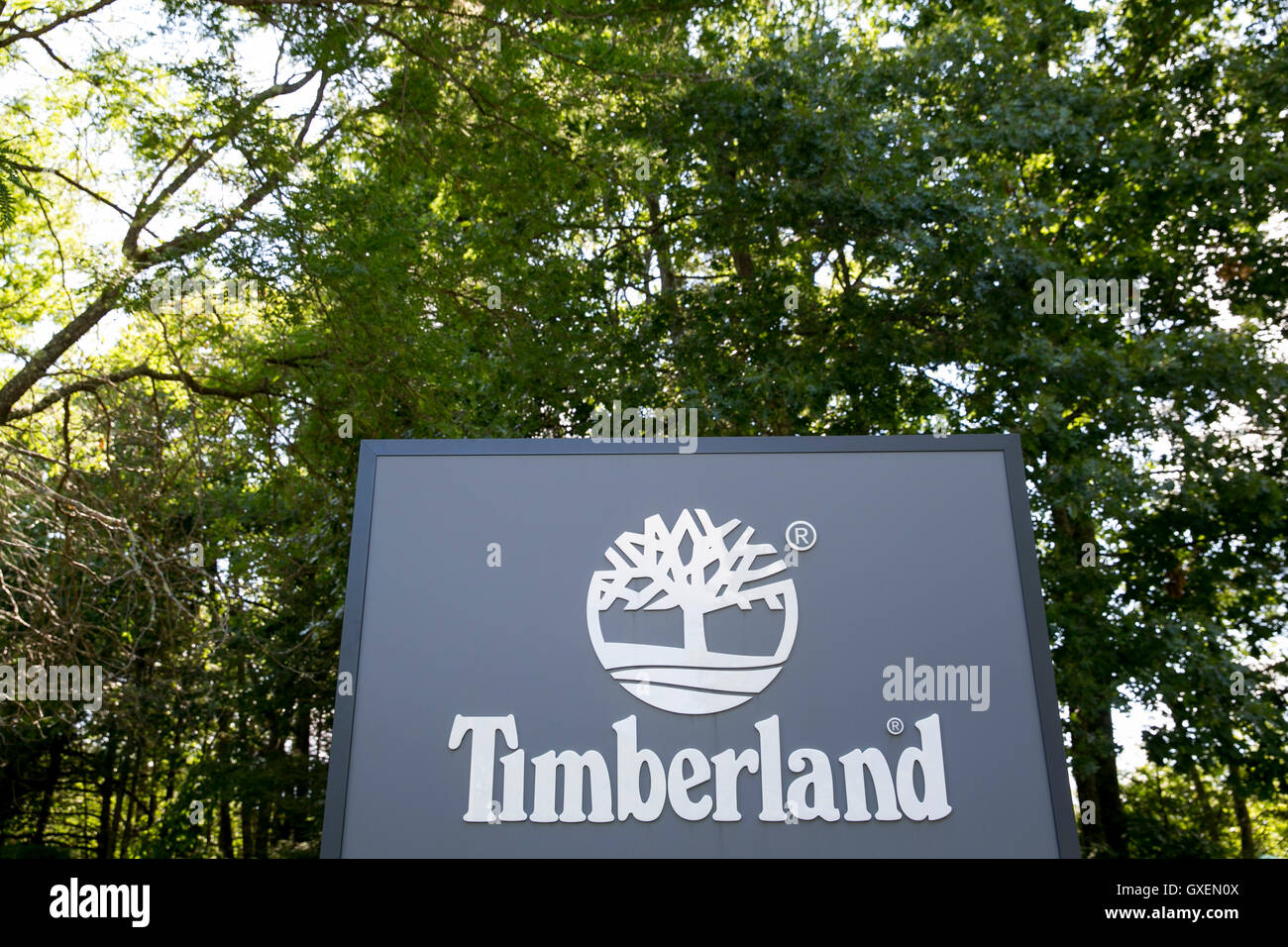 A logo sign outside of the headquarters of The Timberland Company in  Stratham, New Hampshire on August 14, 2016 Stock Photo - Alamy