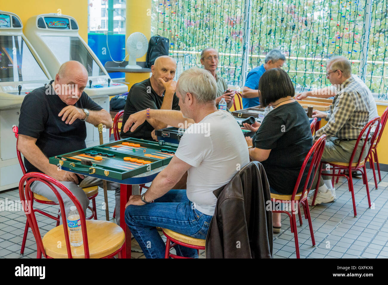Backgammon club Stock Photo Alamy