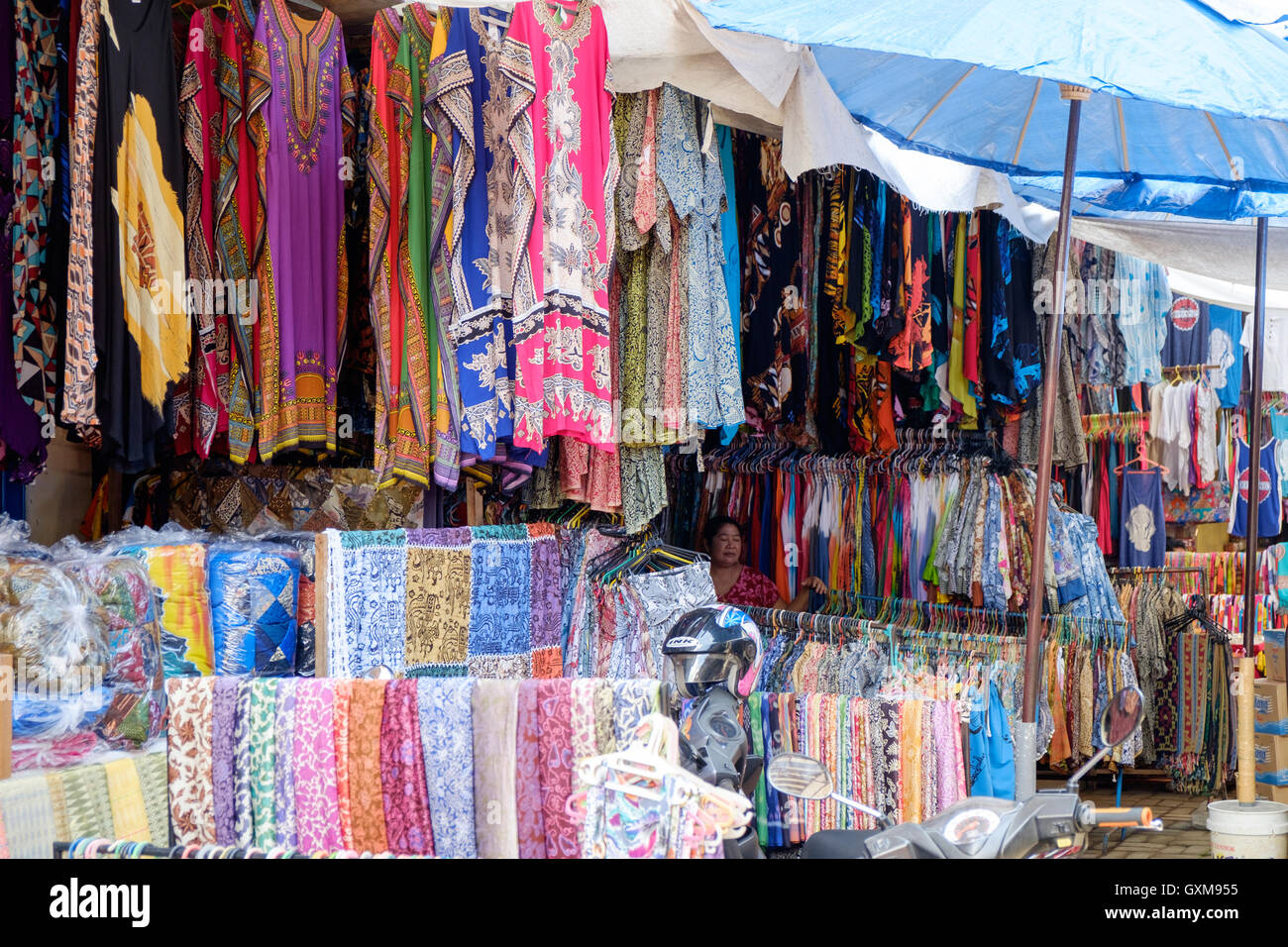 Street market stall in Ubud, Java, Indonesia Stock Photo - Alamy