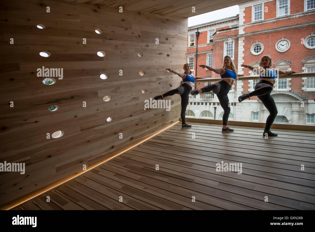 London, UK. 16th September, 2016. Preview of London Design Festival projects. The Smile is a Landmark Project designed by Alison Brooks Architects and engineered by Arup installed at Chelsea College of Arts. A massive hardwood structure constructed from American tulipwood. Credit:  artsimages/Alamy Live News. Stock Photo