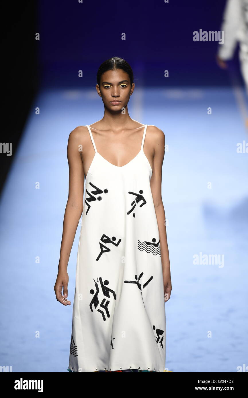 A model wears at collection runway a creation from Moises Nieto during ...
