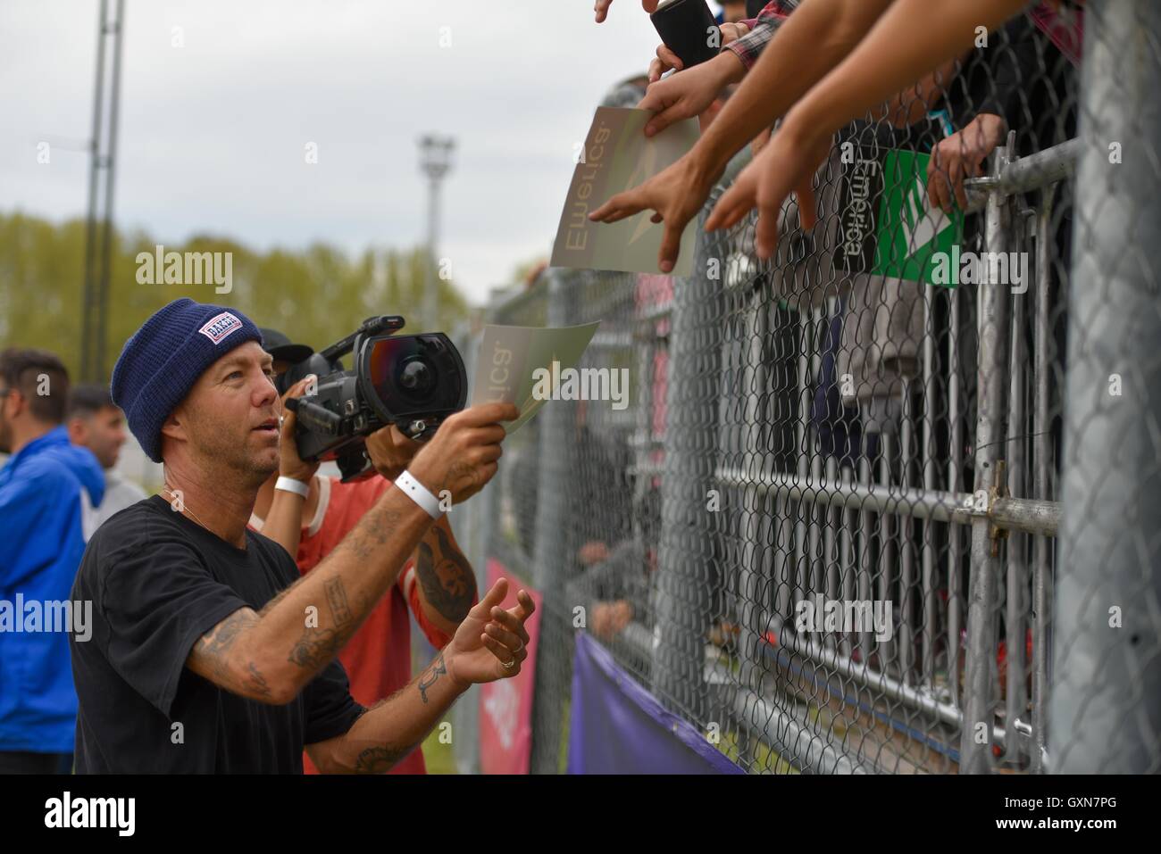 Buenos Aires, Argentina. 16 Sept, 2016. Andrew Reynolds during Emerica skateboard team demo at Tecnopolis in Buenos Aires, Argentina. Credit:  Anton Velikzhanin/Alamy Live News Stock Photo